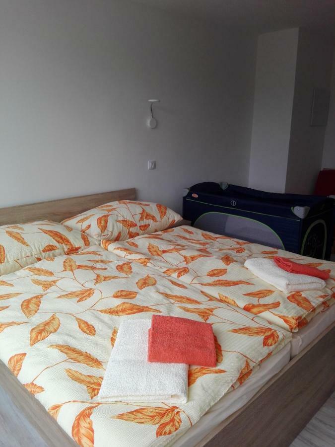 Vila Lom Velke Losiny Luaran gambar